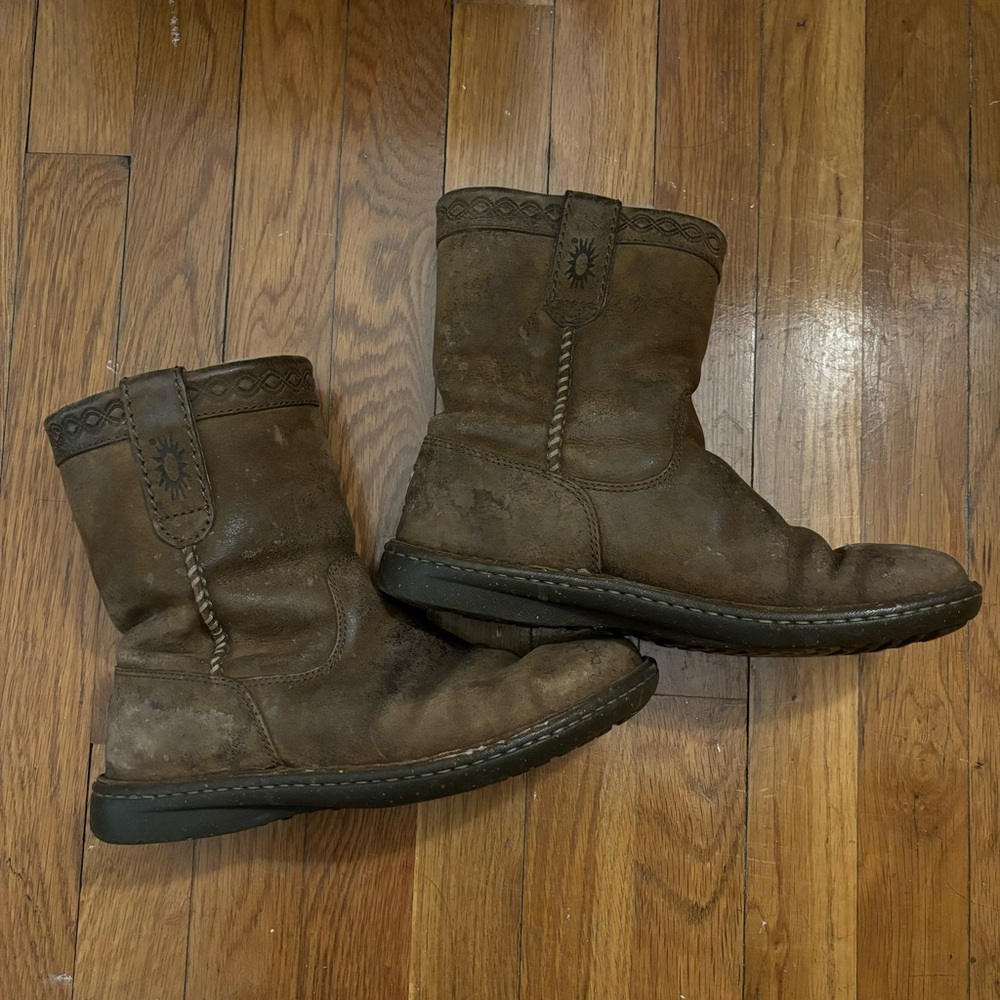 UGG boots (australia)